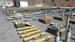 Vũ khí thu giữ được của lực lượng Hồi giáo cực đoan ở Daraa. Ảnh minh họa Masdar News