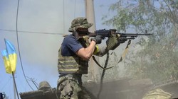 Xạ thủ súng máy PKMS Ukraina. Ảnh minh họa Rusvesna