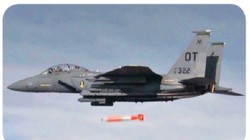 Mỹ thử nghiệm ném bom hạt nhân chiến thuật B-61E. Ảnh South Front