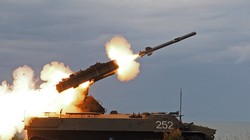 Tổ hợp tên lửa Strela - 10. Ảnh minh họa Russian Gazeta