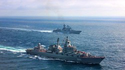 Kỳ hạm, tàu tuần dương tên lửa “Nguyên soái Ustinov” trên biển Địa Trung Hải. Ảnh minh họa Rusvesna