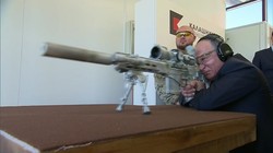 Tổng thống Nga Vladimir Putin thử nghiệm súng trường bắn tỉa SVCh - 308
