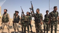 Binh sĩ Vệ binh Cộng hòa trên chiến trường sa mạc tỉnh Homs, Deir Ezzor. Ảnh minh họa Masdar News