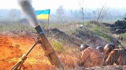 Một khẩu đội súng cối của quân đội Ukraina trên tuyến giáp ranh Donesk. Ảnh minh họa Rusvesna