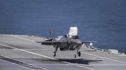  Máy bay tiêm kích tàng hình F-35B trên tàu sân bay Anh Queen Elizabeth. Ảnh Royal  Navy