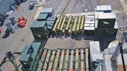 Những tổ hợp tên lửa chống tăng có điều khiển Toophan Iran theo mẫu BGM-71 TOW của Mỹ.