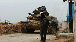 Các tay súng khủng bố IS trên chiến trường Deir Ezzor. Ảnh minh họa: Masdar News.