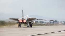 Không quân Nga không kích dữ dội lực lượng Hồi giáo cực đoan trên chiến trường Aleppo. Ảnh minh họa: South Front.