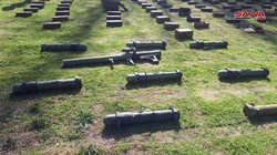 Quân đội Syria thu giữ chiến lợi phẩm trên chiến trường các tỉnh Homs, Daraa, Damascus. Ảnh: SANA.