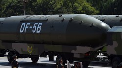 Xe phóng tên lửa DF-05B của lực lượng pháo binh-tên lửa chiến lược Trung Quốc.