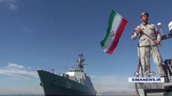 Lực lượng Hải quân Iran tiến hành diễn tập trên eo biển Ô-man.