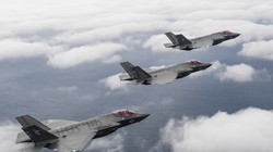 Các máy bay tàng hình F-35C.