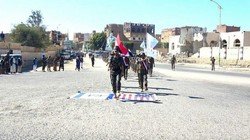 Các chiến binh phong trào Houthi trong thành phố cảng al-Hudaydah, phía tây Yemen.