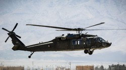 Trực thăng quân sự Mỹ trên chiến trường Deir Ezzor. Ảnh minh họa: South Front.