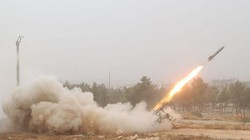 Các phần tử thánh chiến phóng tên lửa tự chế vào các khu vực do chính quyền Syria kiểm soát. Ảnh minh họa: Muraselon.