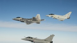 Các máy bay F-22 Raptor, Rafale, Typhoon tham gia diễn tập. Ảnh: The National Interest.