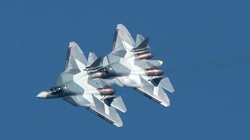 Đến năm 2028, Nga sẽ có 3 trung đoàn tiêm kích tàng hình Su-57. Ảnh TASS