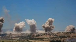 Không quân Nga - Syria không kích dữ dội chiến trường Hama. Ảnh Muraselon