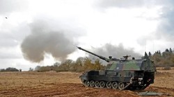 Pháo tự hành PzH 2000 của Đức trên chiến trường Ukraine. Ảnh South Front