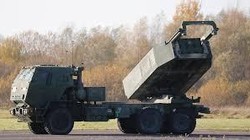 Tổ hợp pháo phản lực - tên lửa HIMARS quân đội Ukraine. Ảnh Polskia Radio
