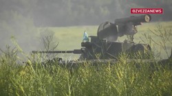 Phân đội lính dù Nga tiến công trên hướng Bakhmut. Ảnh video TV Zvezda