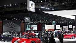 Triển lãm Ô tô Quốc tế Bắc Mỹ ở Detroit. Ảnh The NewYork Times