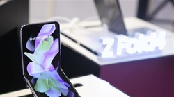 Điện thoại cầm tay Galaxy Z Fold4 của Samsung. Ảnh DigiTimes