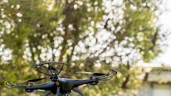 Thiết bị do thám trên UAV nhìn xuyên tường bằng Wi-Fi. Ảnh E&T