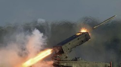 Pháo phản lực nhiệt áp Solntsepek (TOS-1A). Ảnh RIA. Novosti