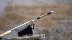 UGV BARKAN do công ty Havelsan phát triển thử nghiệm phóng tên lửa Mete 40 mm. Ảnh Video Anadolu.