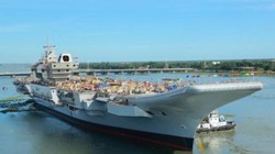 Tháng 7/2015, tàu sân bay INS Vikrant Ấn Độ hạ thủy. Ảnh: Sina Trung Quốc