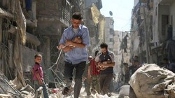 Thành phố Aleppo ở Syria khi xảy ra không kích. Ảnh: Cankao