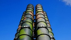 Không quân Trung Quốc đẩy nhanh xây dựng khả năng phòng không, phòng thủ tên lửa. Ảnh: Cankao