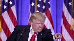 Từ khi lên cầm quyền vào đầu năm 2017 đến nay, Tổng thống Mỹ Donald Trump đã thúc đẩy đạt được nhiều hợp đồng vũ khí với các nước trên thế giới. Ảnh: Dwnews