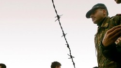 Đối đầu biên giới Trung - Ấn. Ảnh: Dwnews.