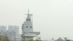 Mô hình đảo tàu mới của tàu sân bay tự chế thứ 2 Trung Quốc. Ảnh: Guancha.