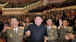 Nhà lãnh đạo Triều Tiên Kim Jong-un và quân đội Triều Tiên. Ảnh: Zaobao.