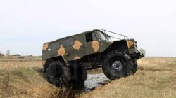 Xe tải của quân đội Nga. Ảnh: Sina.