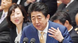Thủ tướng Nhật Bản Shinzo Abe coi trọng tăng cường sức mạnh quốc phòng. Ảnh: The Japan Times.