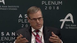 Patrick Cronin, Giám đốc Chương trình An ninh châu Á - Thái Bình Dương thuộc Trung tâm An ninh Mỹ mới. Ảnh: CNAS.