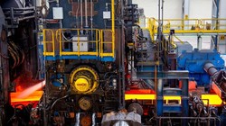 Hòa Phát cán mốc 9 triệu tấn thép cuộn cán nóng HRC