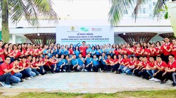 Gần 1.000 CBNV SeABank ra quân làm sạch bờ biển tại 11 tỉnh thành, hướng tới phát triển bền vững