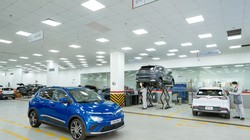 Vinfast cam kết cung cấp phụ tùng hậu mãi trong 24 giờ, thiết lập tiêu chuẩn mới về dịch vụ