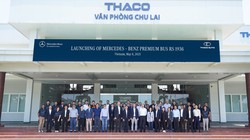 THACO AUTO xuất khẩu xe bus cao cấp Mercedes-Benz sang Thái Lan