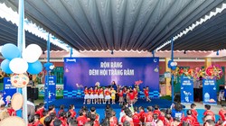 Vinamilk thắp sáng mùa trăng, gửi trọn yêu thương đến trẻ em Việt 