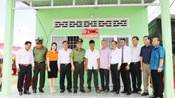 T&T Group và SHB đấu giá 1 tỷ đồng cho bức tranh của họa sĩ Ngô Bá Hoàng để ủng hộ đồng bào vùng lũ