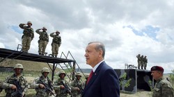 Ông Erdogan đã thay đổi chiến lược sau vụ đảo chính hụt