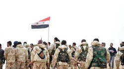 Quân đội Syria được sự trợ giúp của không quân Nga đã liên tục giành thắng lợi, thu hồi phần lớn các khu vực lãnh thổ quan trọng bị mất vào tay các nhóm phiến quân trước đó