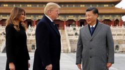 Thái độ cứng rắn của ông Trump nhằm vào Trung Quốc trái ngược hoàn toàn với không khí thân mật trong chuyến thăm Bắc Kinh trước đó