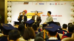 Hội thảo “Industry 4.0: Cưỡi trên sóng hay chìm trong sóng” vừa được Hệ thống đào tạo lập trình viên quốc tế Aptech tổ chức tại Hà Nội.